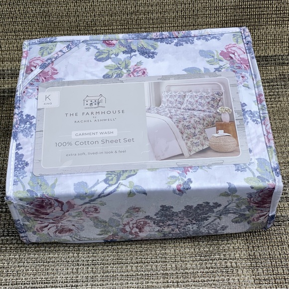 Shabby Chic The Farmhouse Rachel Ashwell Cross Stitch Rose QUEEN Sheet Set 4pc - Picture 2 of 6